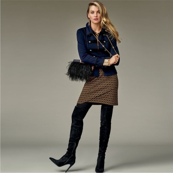 CAbi Dresses & Skirts - CAbi Medallion Print Knit A-Line Skirt Asymmetrical Hem Pockets XS 3403